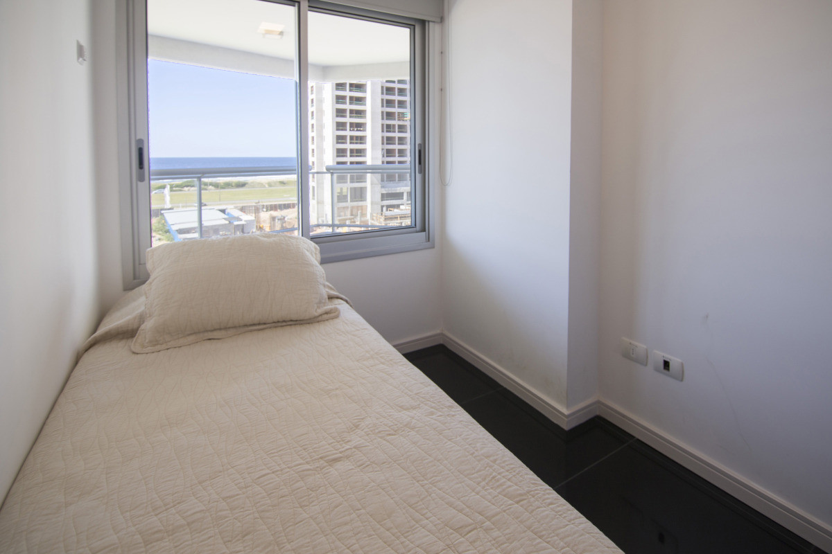 Apartamento ID.115 - Espléndido apartamento, 3 Dormitorios y Dep.