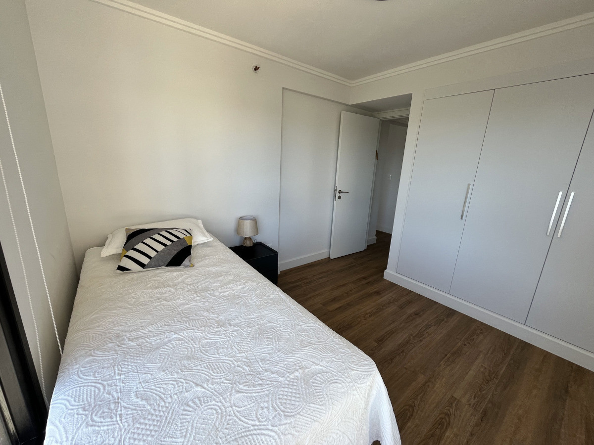 Apartamento ID.684 - Apartamento 3 dormitorios, 2 baños. En SeaGarden