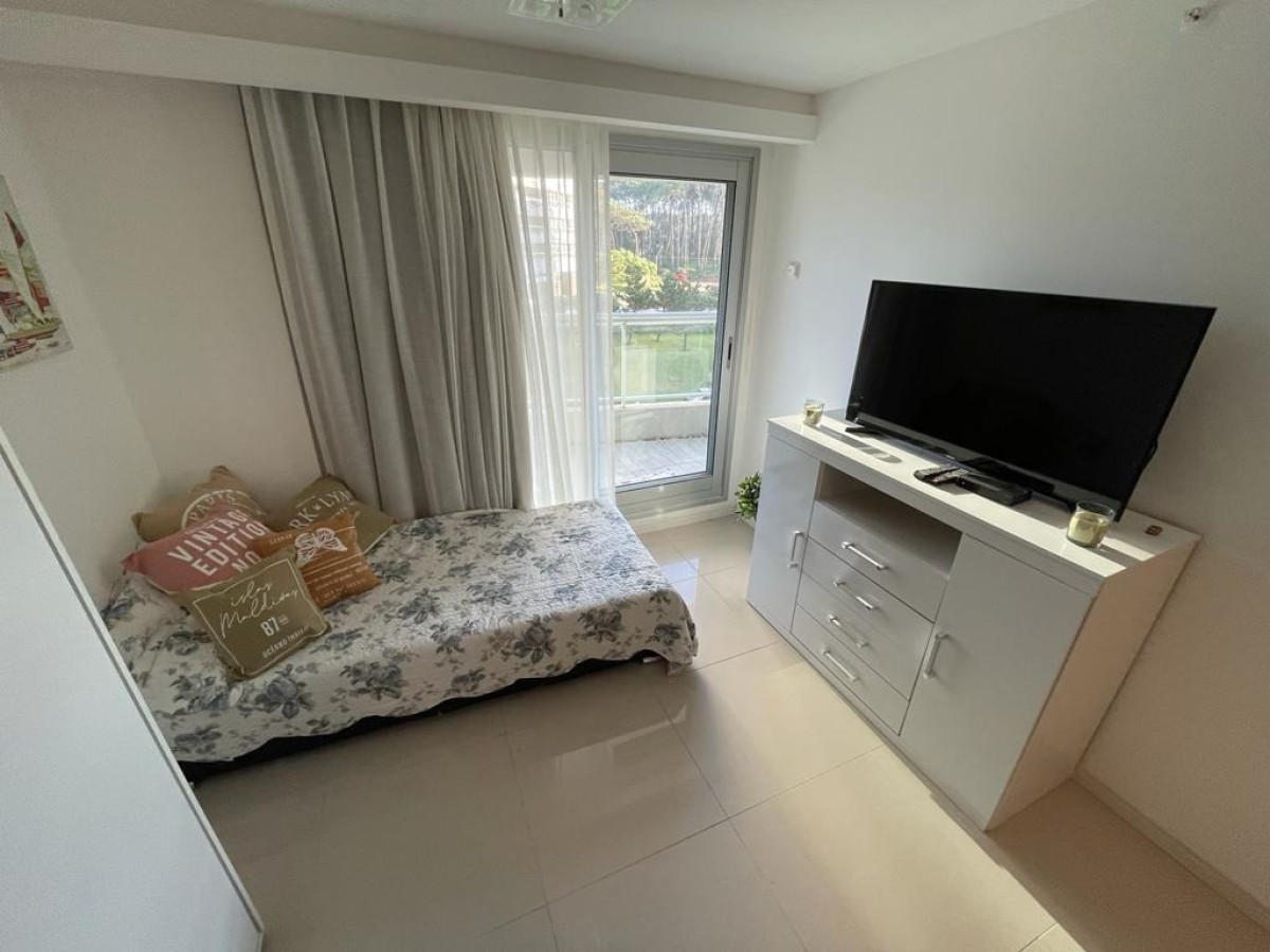 Apartamento ID.535 - Moderno apartamento de un dorm. Look Brava, Punta del Este