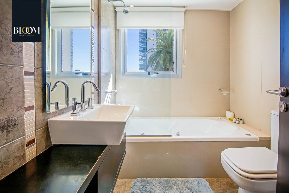 Apartamento ID.130 - Confortable Apto de 3 Dormitorios Gala Tower, Punta del Este