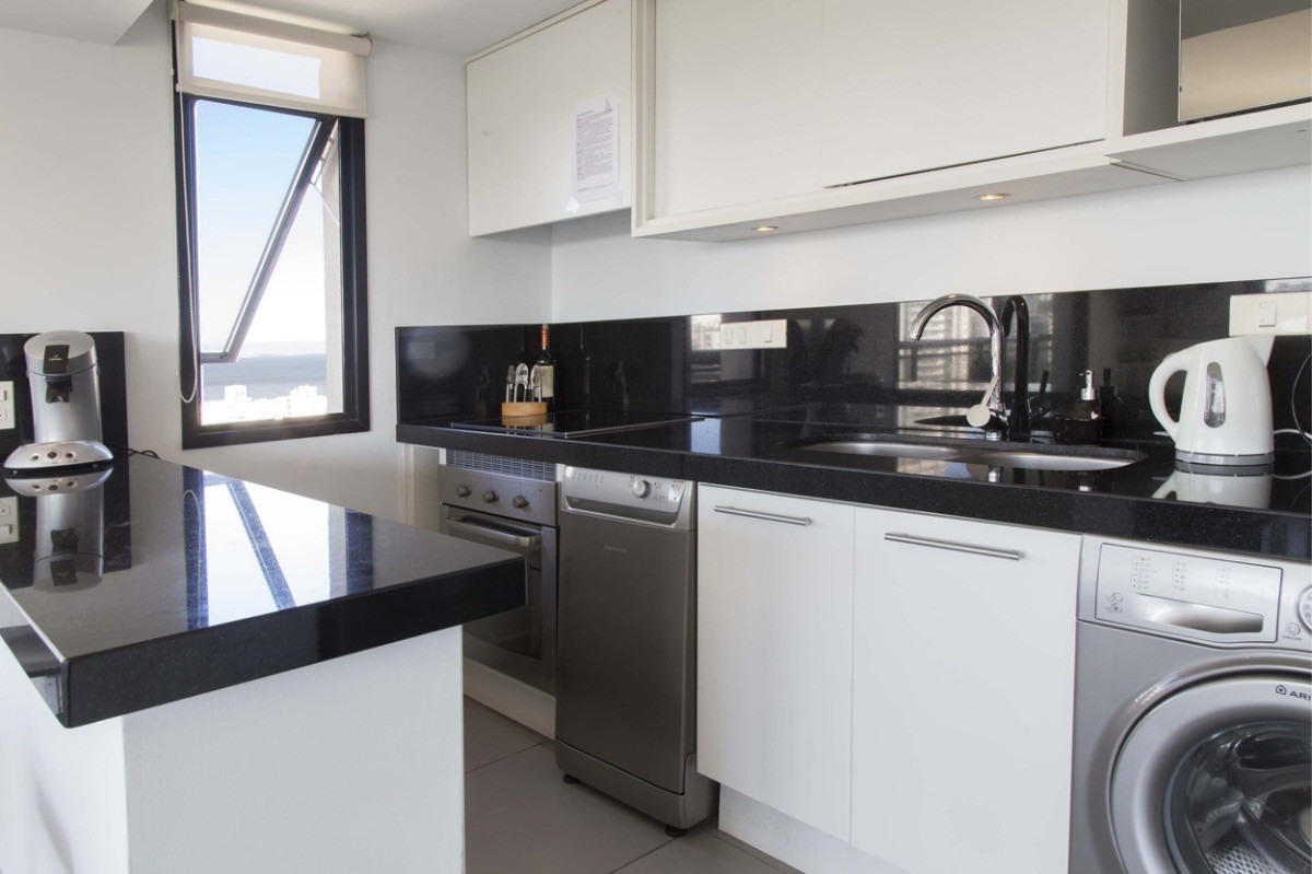 Apartamento ID.137 - Vista al mar 2 Dormitorios/Torre Tamaro