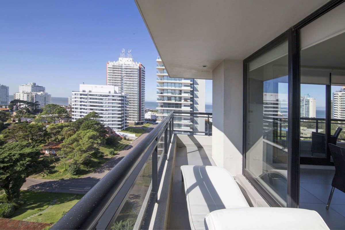 Apartamento ID.137 - Vista al mar 2 Dormitorios/Torre Tamaro