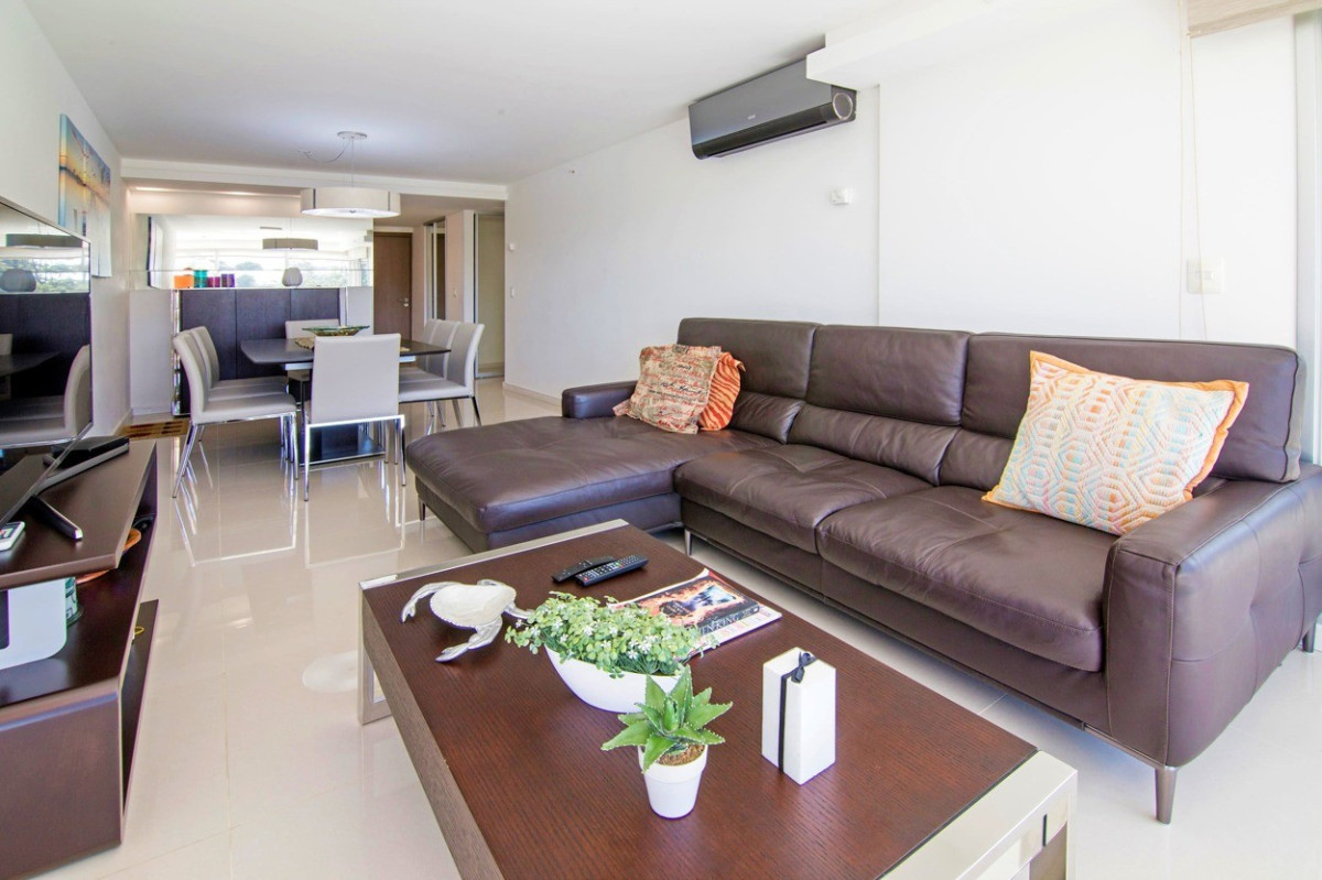 Apartamento ID.147 - Deluxe 2 dormitorios y dep. Look Brava