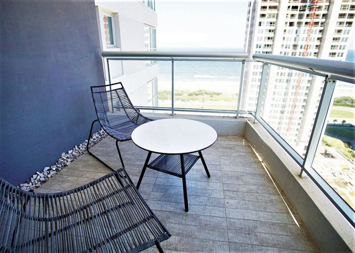 Apartamento ID.166 - Moderno Apto 2 Suites y Dep. Look Brava
