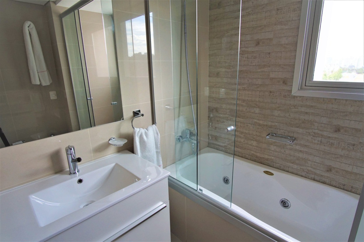 Apartamento ID.182 - Hermoso Apartamento, 2 Suites y Dep. Look Brava