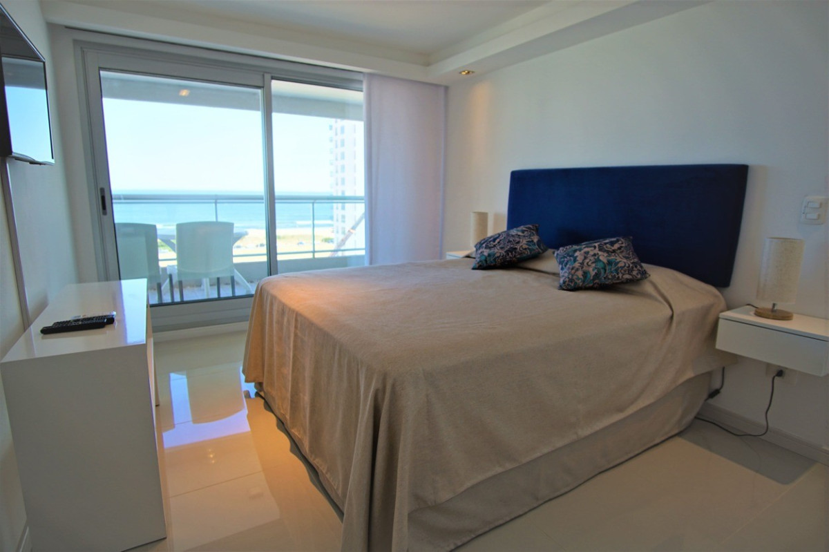 Apartamento ID.183 - Moderno apartamento, 2 suites, a pasos del mar, Look Brava, Punta del Este