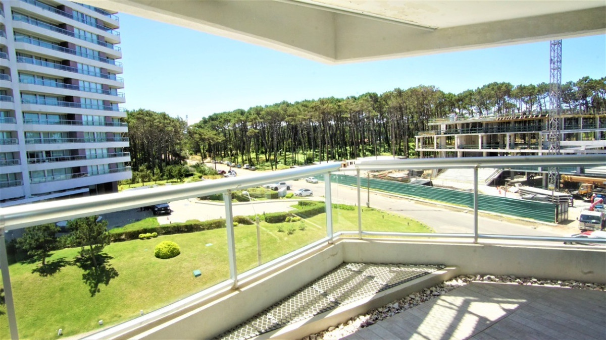 Apartamento ID.188 - Espectacular Apartamento, 2 Suites y Dep.. Look Brava.