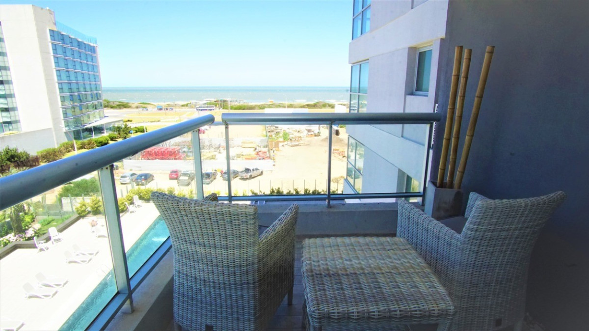 Apartamento ID.188 - Espectacular Apartamento, 2 Suites y Dep.. Look Brava.