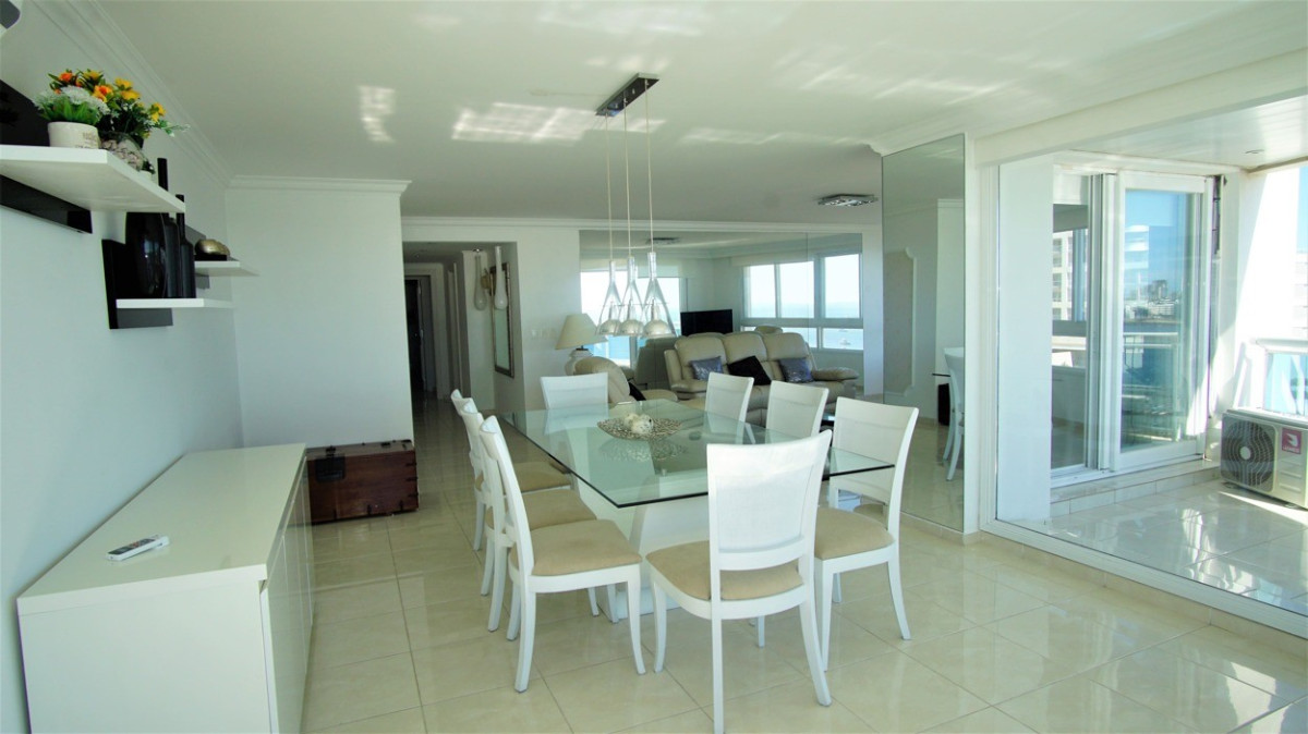 Apartamento ID.201 - Espectacular Apartamento 3 Dormitorios y Dep. Millenium Tower., Punta del Este