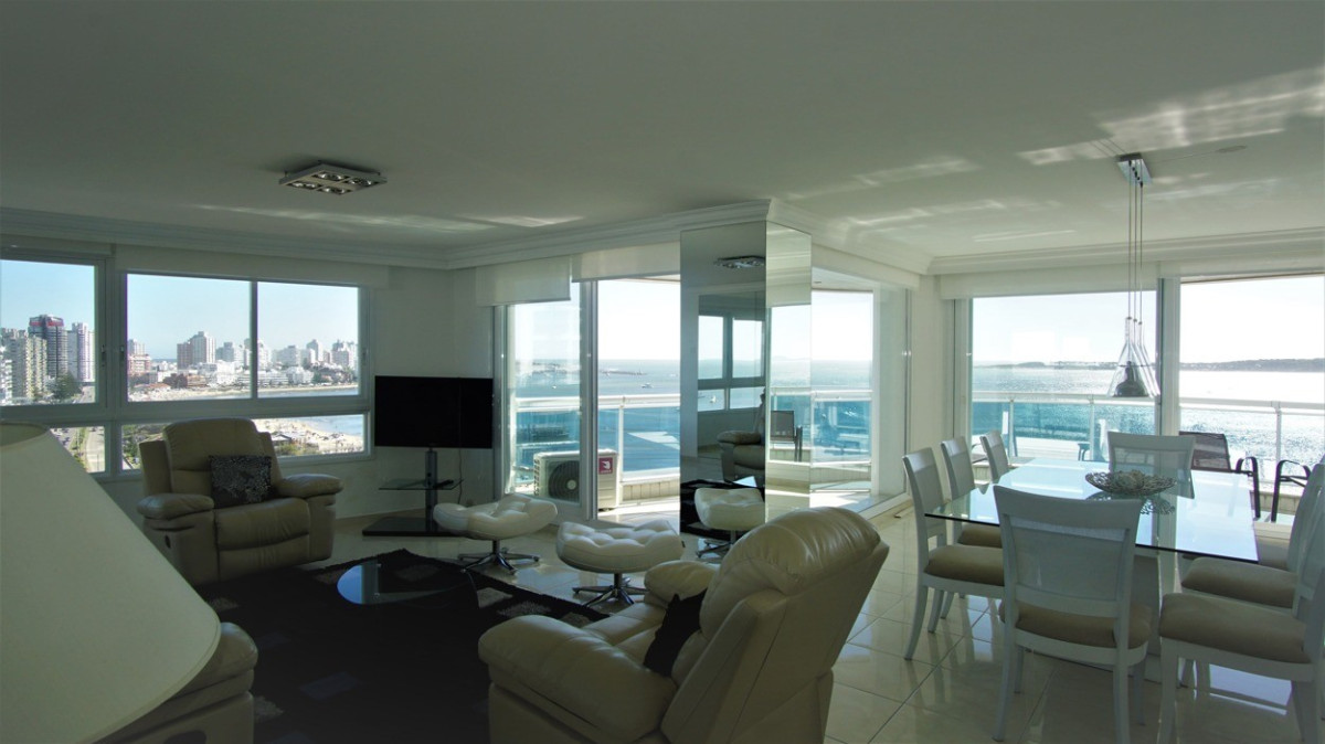 Apartamento ID.201 - Espectacular Apartamento 3 Dormitorios y Dep. Millenium Tower., Punta del Este