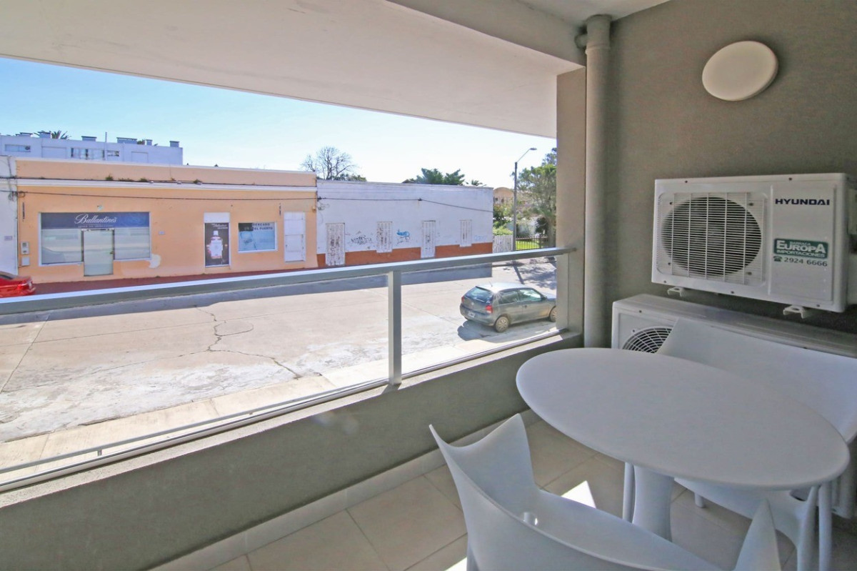 Apartamento ID.21 - Apartamento de 1 Dorm, Gala Puerto, Peninsula, Punta del Este