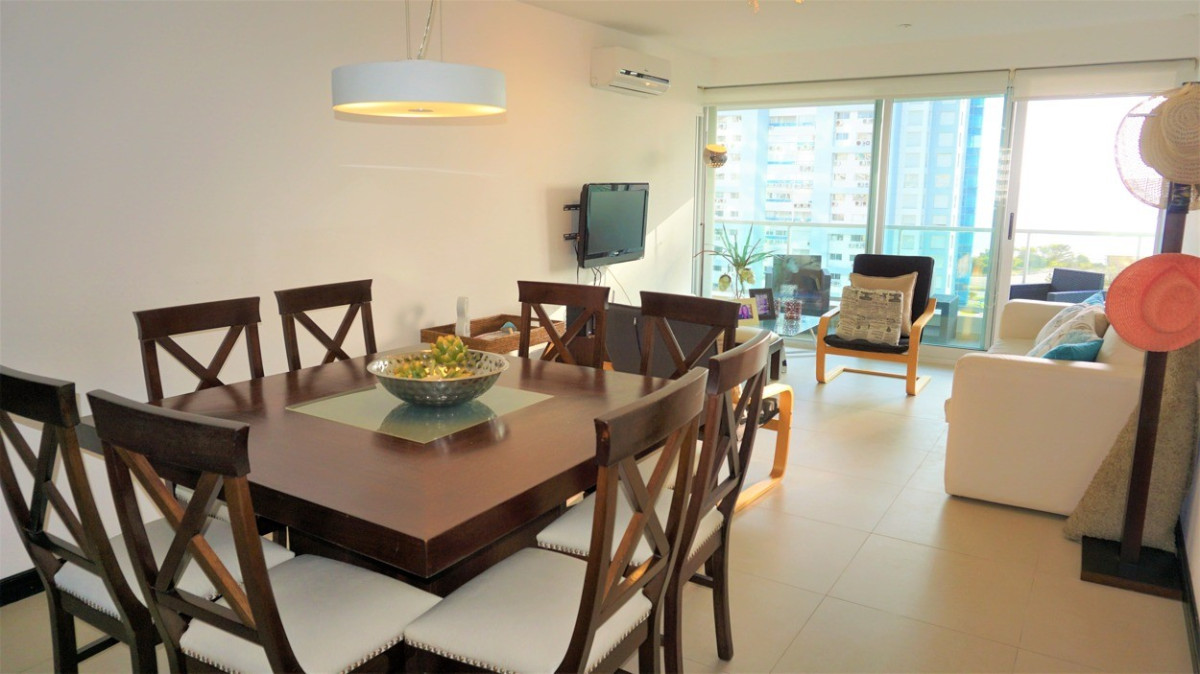 Apartamento ID.228 - Hermoso Apto 2 Dorm. Gala Tower, Punta del Este