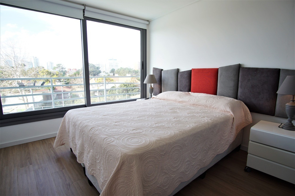 Apartamento ID.235 - Moderno Apartamento 2 Dormitorios. Alexander Boulevard