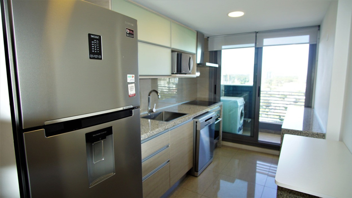 Apartamento ID.239 - Excelente Apartamento, 2 Dormitorios, Alexander Boulevard