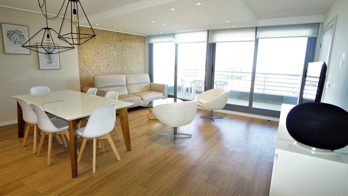 Apartamento ID.239 - Excelente Apartamento, 2 Dormitorios, Alexander Boulevard