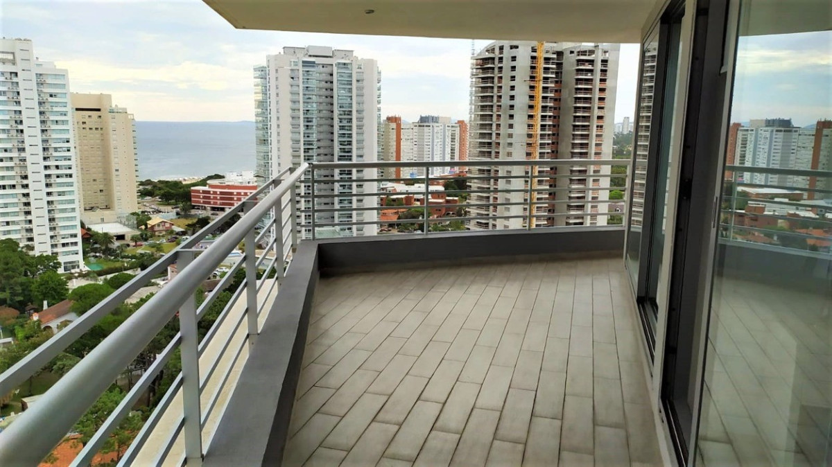 Apartamento ID.240 - Confortable Apartamento 2 Dormitorios, Alexander Boulevard, Punta del Este