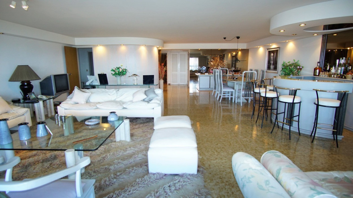 Apartamento ID.287 - Excelente apartamento 4 Dormitorios y Dep. Estrella de Mar