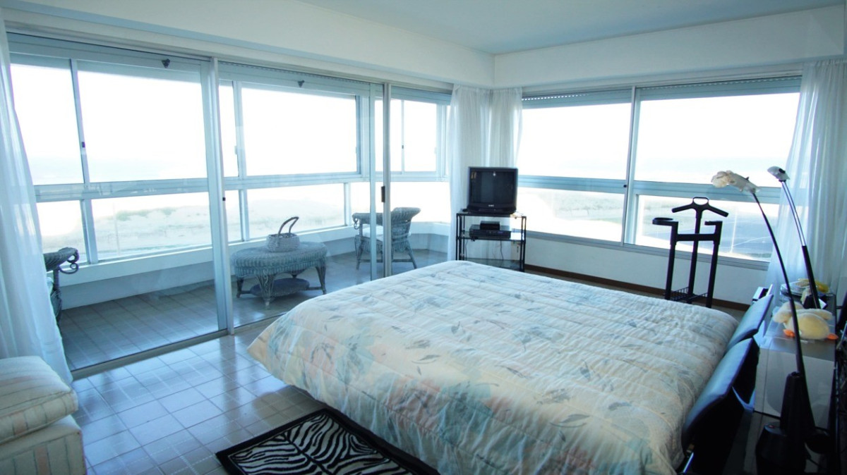 Apartamento ID.287 - Excelente apartamento 4 Dormitorios y Dep. Estrella de Mar