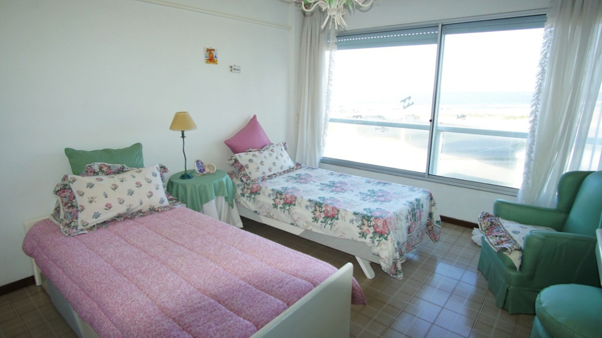 Apartamento ID.287 - Excelente apartamento 4 Dormitorios y Dep. Estrella de Mar