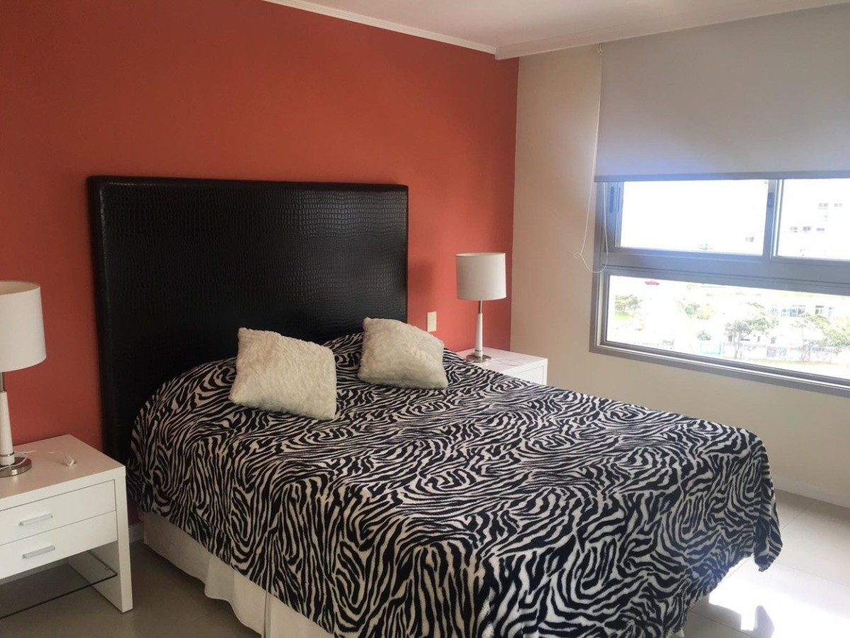 Apartamento ID.295 - Departamento 3 suites y dependencia, Primera línea, vista al mar Imperiale II, Playa Brava