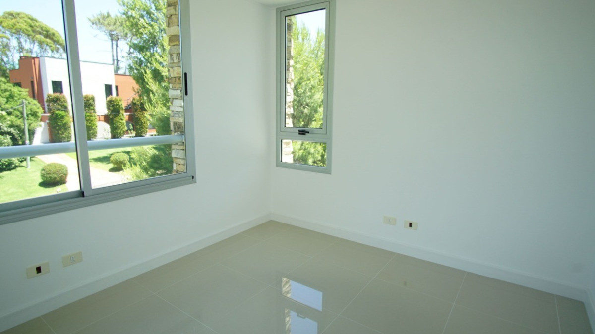 Apartamento ID.305 - Apartamento A Estrenar de 3 Dormitorios