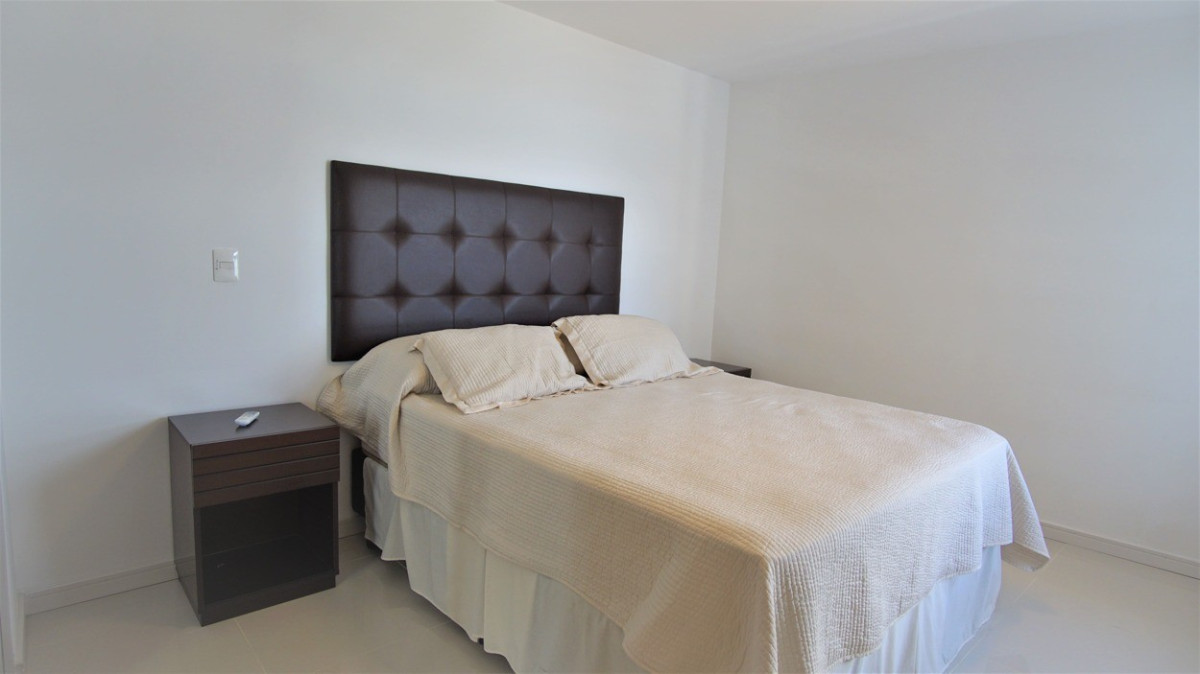 Apartamento ID.371 - Espléndido Apartamento, Piso Alto, 3 Dormitorios y Dep. Look Brava