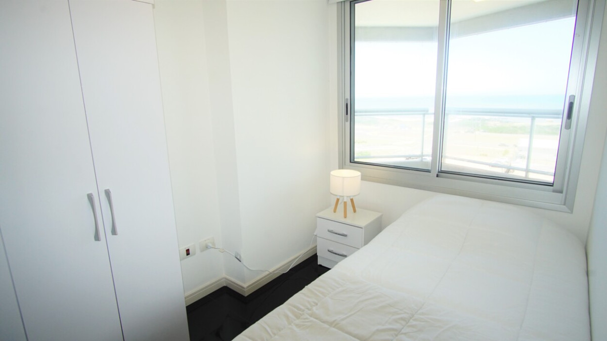 Apartamento ID.396 - 3 Dormitorios y dependencia, Look Brava, Playa Brava