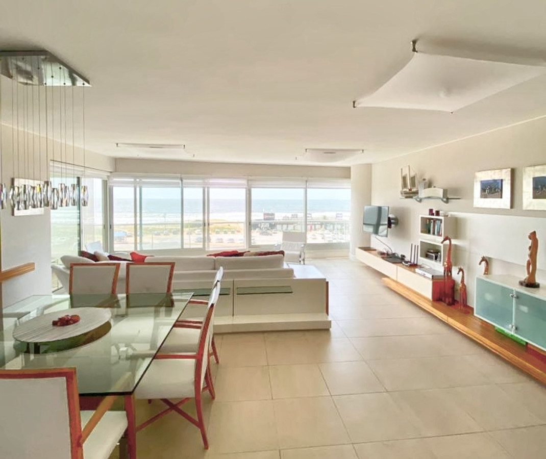 Apartamento ID.414 - Venta apartamento, 3 dormitorios en suite mas dependencia, Le Parc I, Playa Brava