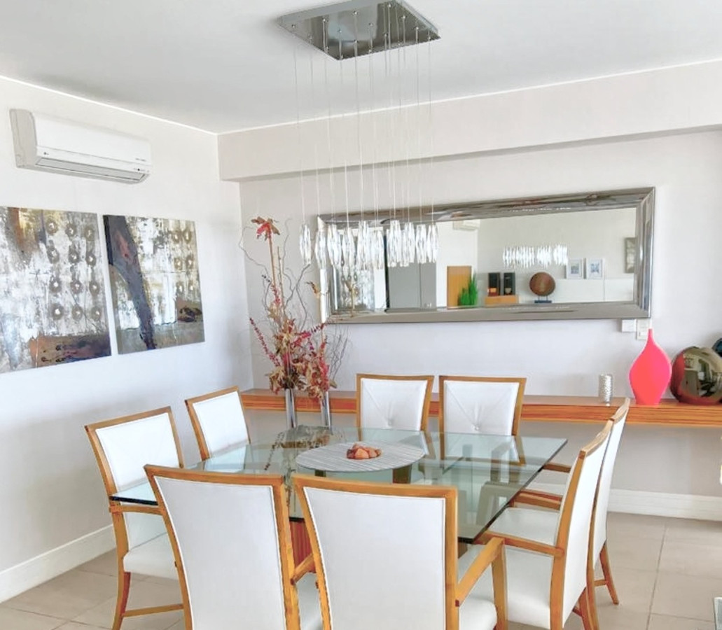 Apartamento ID.414 - Venta apartamento, 3 dormitorios en suite mas dependencia, Le Parc I, Playa Brava