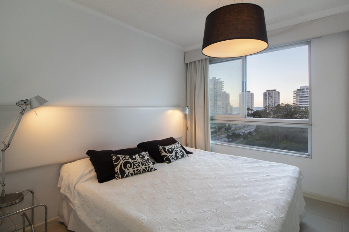 Apartamento ID.451 - Moderno apartamento, 2 Dormitorio, Ocean Drive, Punta del Este