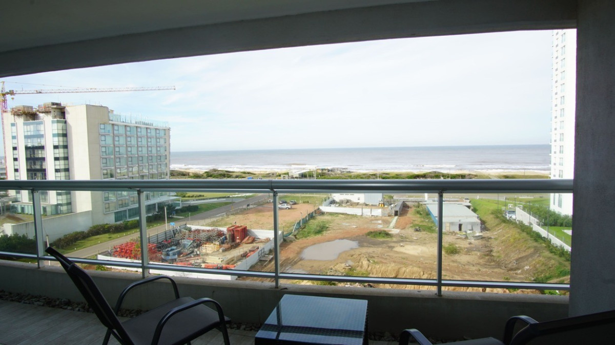 Apartamento ID.461 - Venta, Apartamento 2 Suites. Look Brava