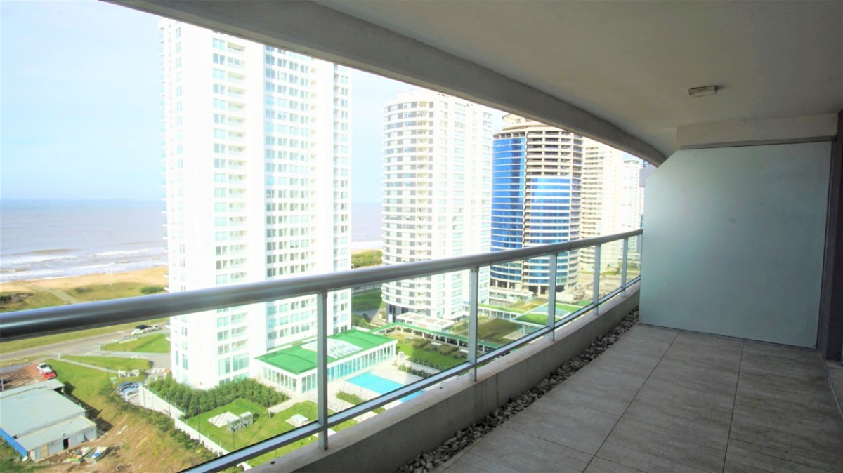 Apartamento ID.464 - Apartamento de 2 suites. Piso alto a estrenar, Look Brava, Playa Brava. Punta del Este.