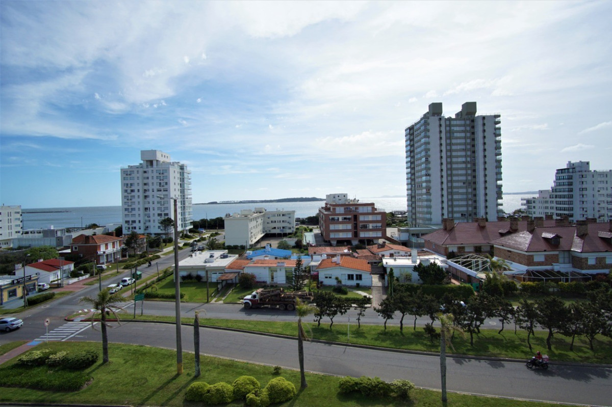 Apartamento ID.508 - Apartamento, 2 Dormitorios, Art Boulevard, La Pastora, Punta del Este