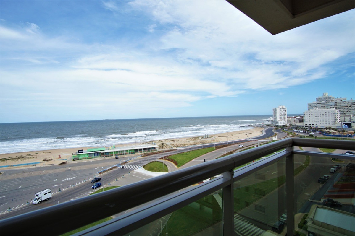 Apartamento ID.511 - Excelente apartamento 3 suites y dependencia, Look Brava