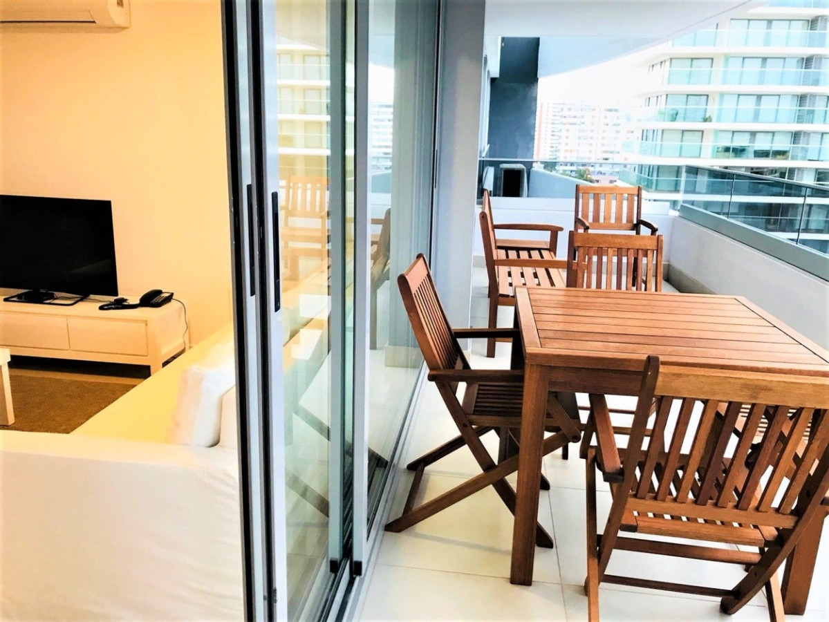 Apartamento ID.517 - Hermoso Apartamento 2 Dormitorios y Dep. Torre Esmeralda