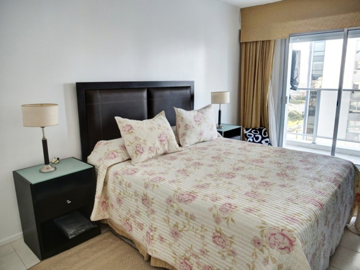 Apartamento ID.519 - Apartamento 2 dormitorios, Vista al mar, Long Beach, Punta del Este