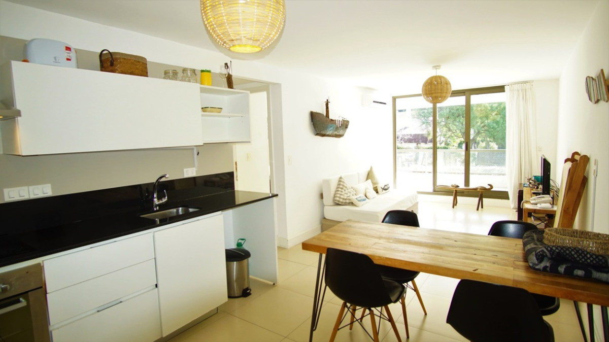 Apartamento ID.520 - Cómodo apto, 1 y 1/2 dorm, Unique