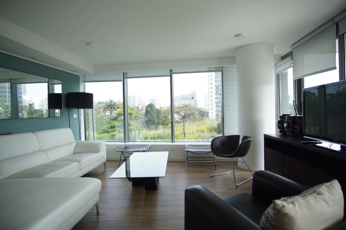 Apartamento ID.534 - Hermoso apartamento, 3 Suites, Alexander Boulevard, Playa Mansa, Punta del Este