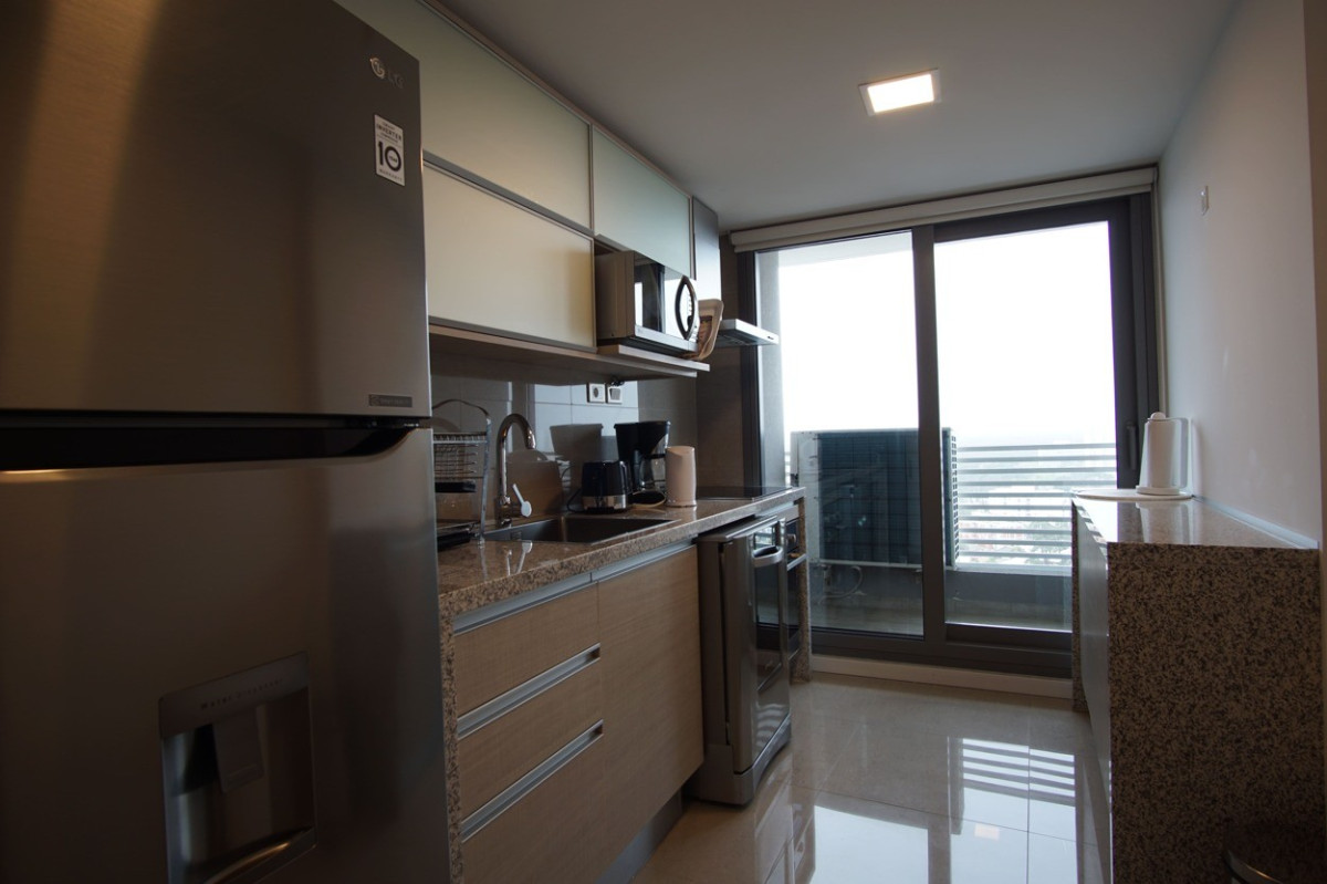 Apartamento ID.536 - Moderno apartamento 2 Suites en Piso alto, Playa Mansa Punta del Este