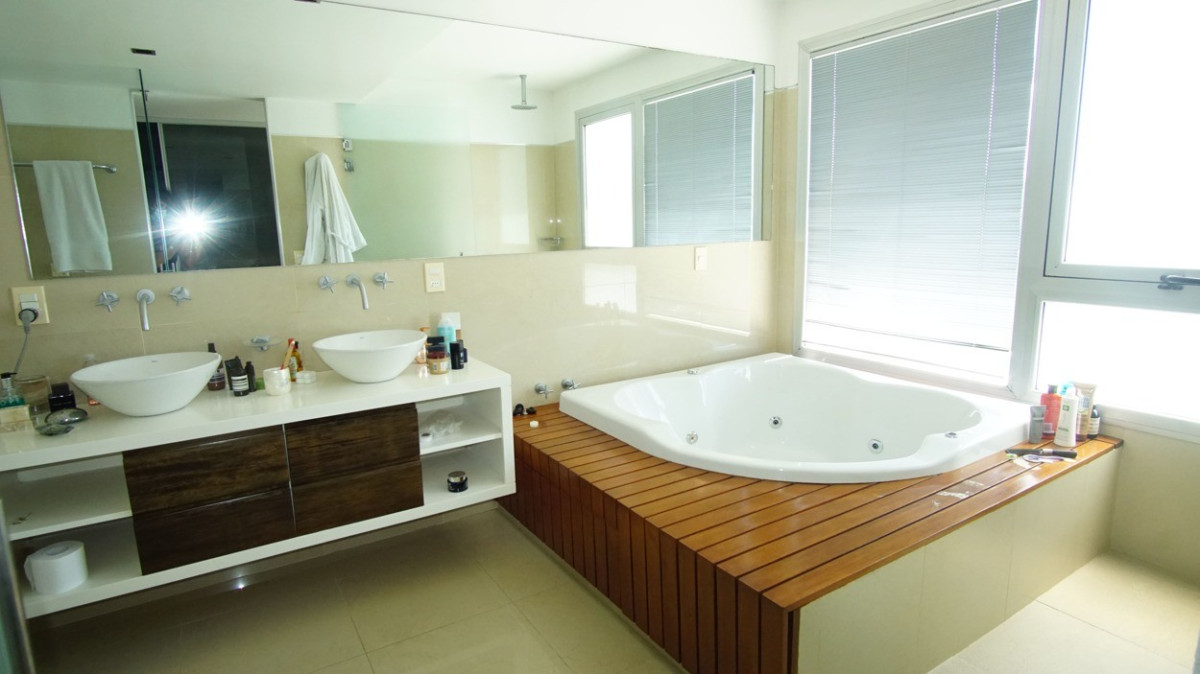 Apartamento ID.546 - Exclusivo Penthouse Dúplex/3 suites, Villa Brava, Punta del Este.