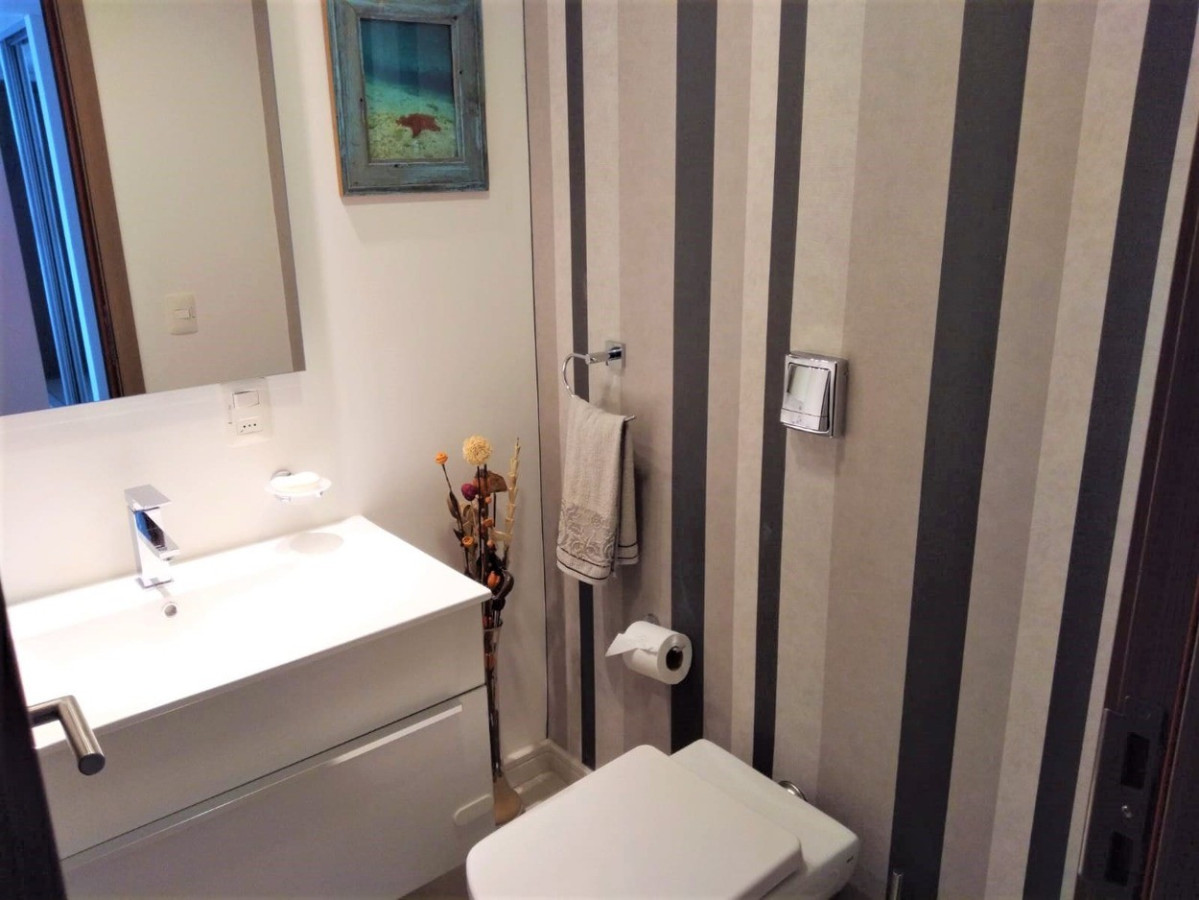 Apartamento ID.561 - Venta, 2 dormitorios en suite, Look Brava, Playa Brava.