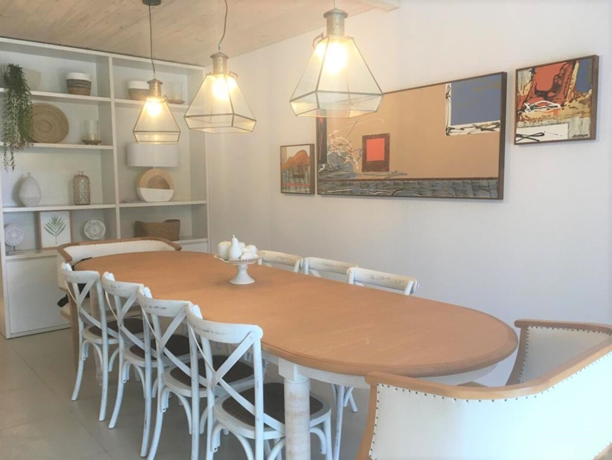 Apartamento ID.571 - Venta, 3 dormitorios en suite y dep, Tiburón Terrazas Barra, Playa Brava.