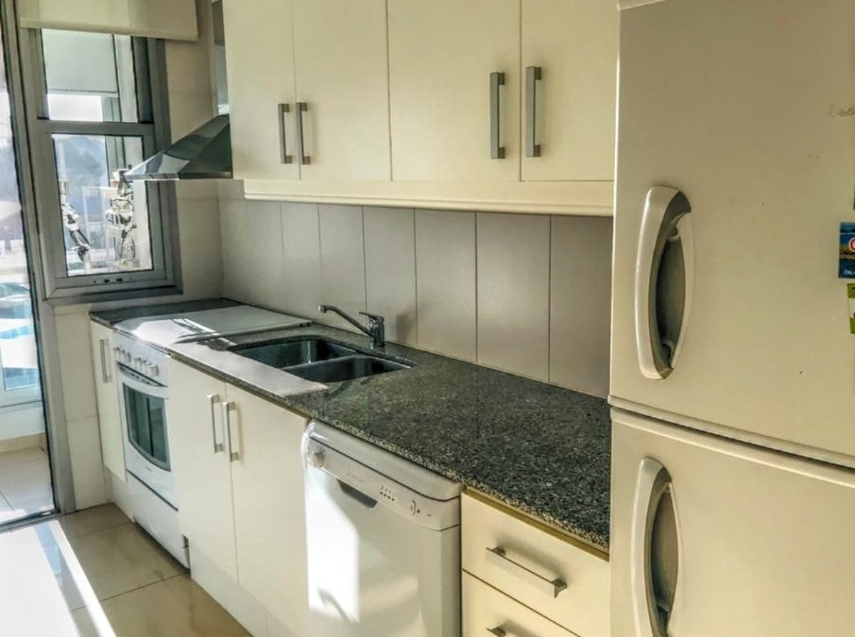 Apartamento ID.591 - Moderno apartamento de 3 Dormitorios y dep. Sol y Luna, Playa Brava, Punta del Este.