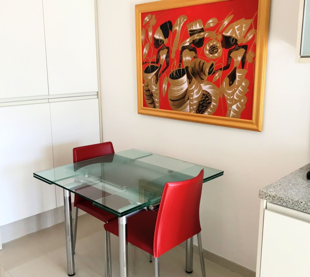 Apartamento ID.592 - Amplio y cómodo apartamento 3 suites + dep. Sunrise Tower, Playa Mansa, Punta del Este