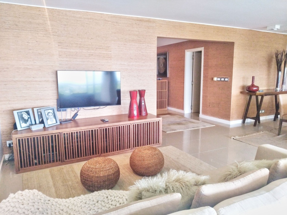 Apartamento ID.629 - Apartamento, 3 dormitorios + dep, 1era línea de mar, Rincon del Indio, Punta del Este