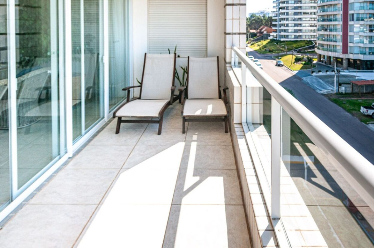 Apartamento ID.644 - Amplio apartamento en Playa Brava, Frente al Mar