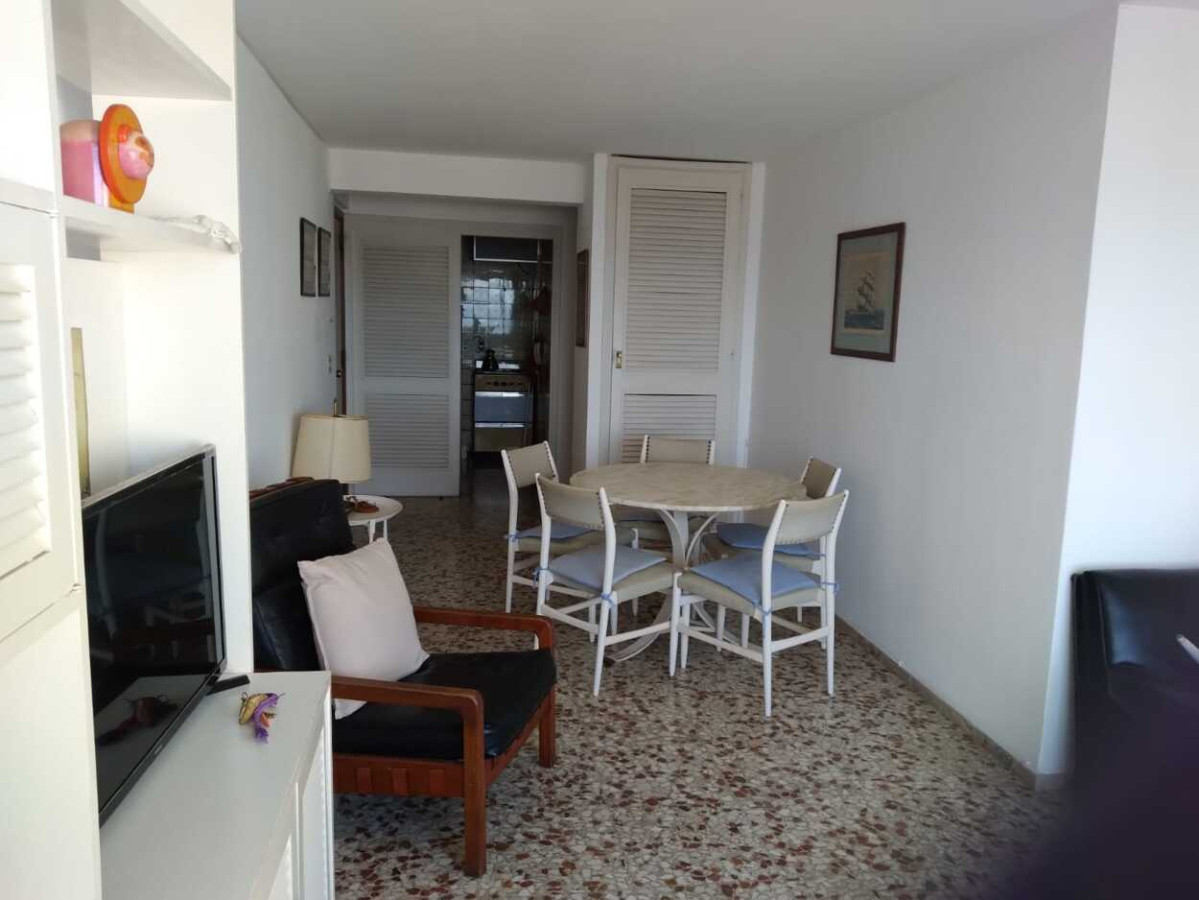 Apartamento ID.655 - Apartamento 2 dormitorios, Edificio Apolo, Gorlero
