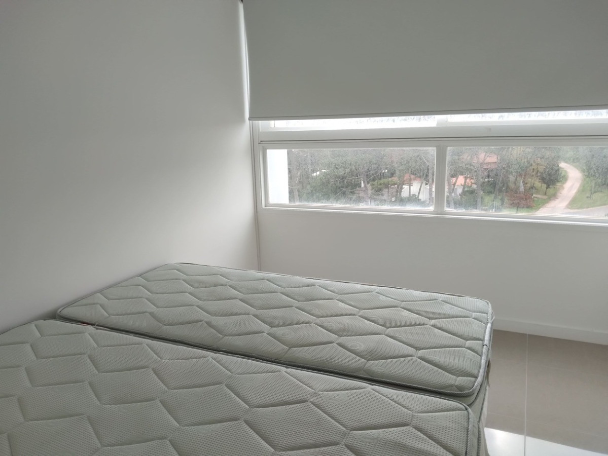 Apartamento ID.656 - Amplio apartamento 3 dormitorios más dependencia