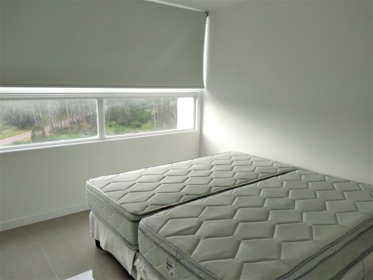 Apartamento ID.656 - Amplio apartamento 3 dormitorios más dependencia