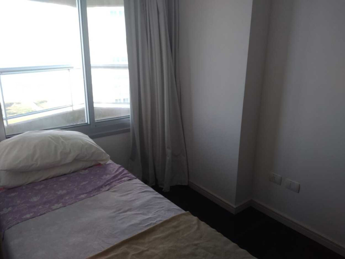 Apartamento ID.658 - 3 dormitorios más dependencia de servicio